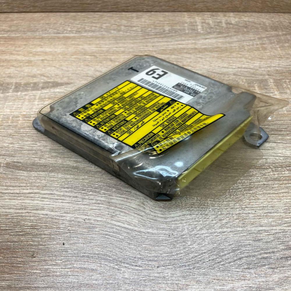 89170 47390 152300 6952 E9 Airbag control unit/module Toyota Prius (XW20)