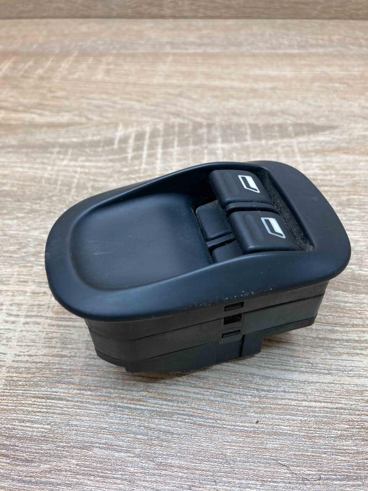 Peugeot Citroen window Switch  Passenger Electric window control switch Peugeot