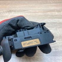 1S7T 13335 BD   Indicator stalk Ford Mondeo Mk III