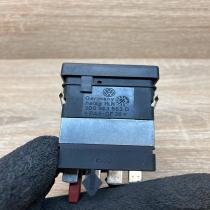 3B0963563D   Seat heating switch Volkswagen Golf IV