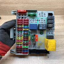90589965  With Relay Fuse module Opel Astra G