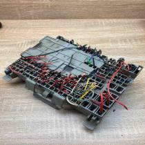 90589965  With Relay Fuse module Opel Astra G