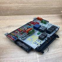 90589965  No plug socket Fuse module Opel Zafira A