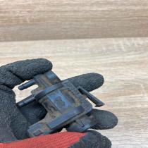191906283A   Turbo solenoid valve Volkswagen PASSAT B4