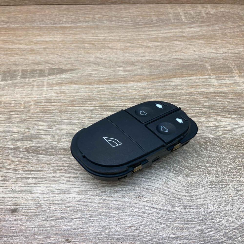93BG14529BA K808X  Electric window control switch Ford Mondeo MK II
