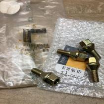8200081977 7701206798  Nuts/bolts Renault Captur II
