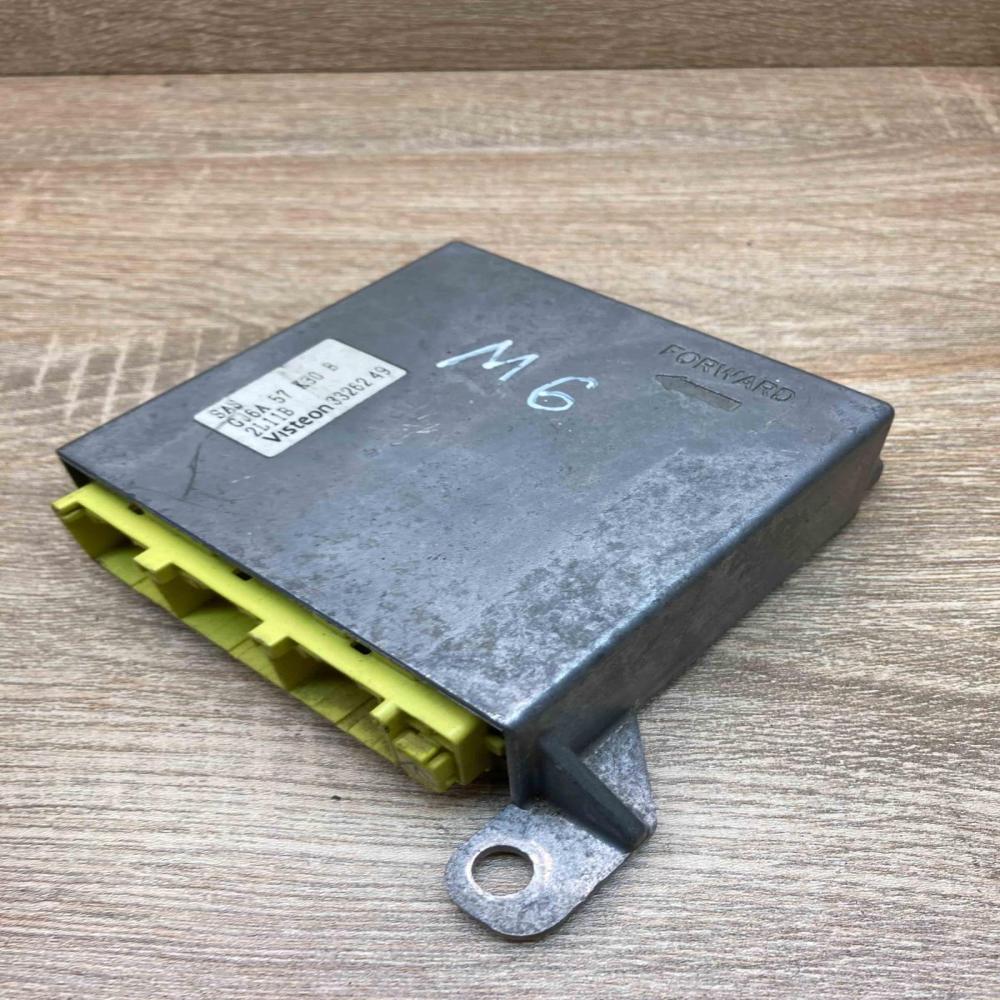 GJ6A 57 K30 B  2L11B Airbag control unit/module Mazda 6