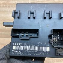 4E0907279J 4E0910279J  Comfort/convenience module Audi A8 S8 D3 4E