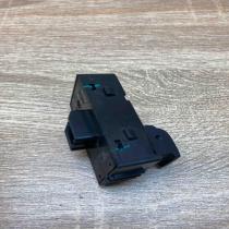 13301888   Electric window control switch Opel Astra J