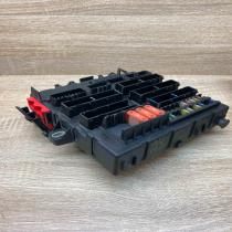 13112914 519049035 AU Fuse module Opel Signum