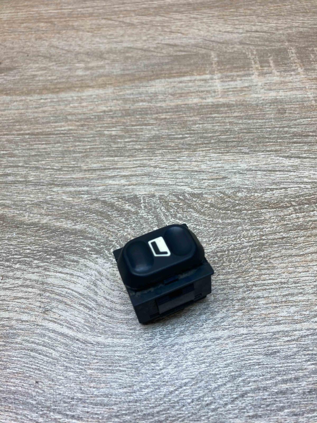 Peugeot Citroen Switch Window 6079  Electric window control switch Peugeot 206