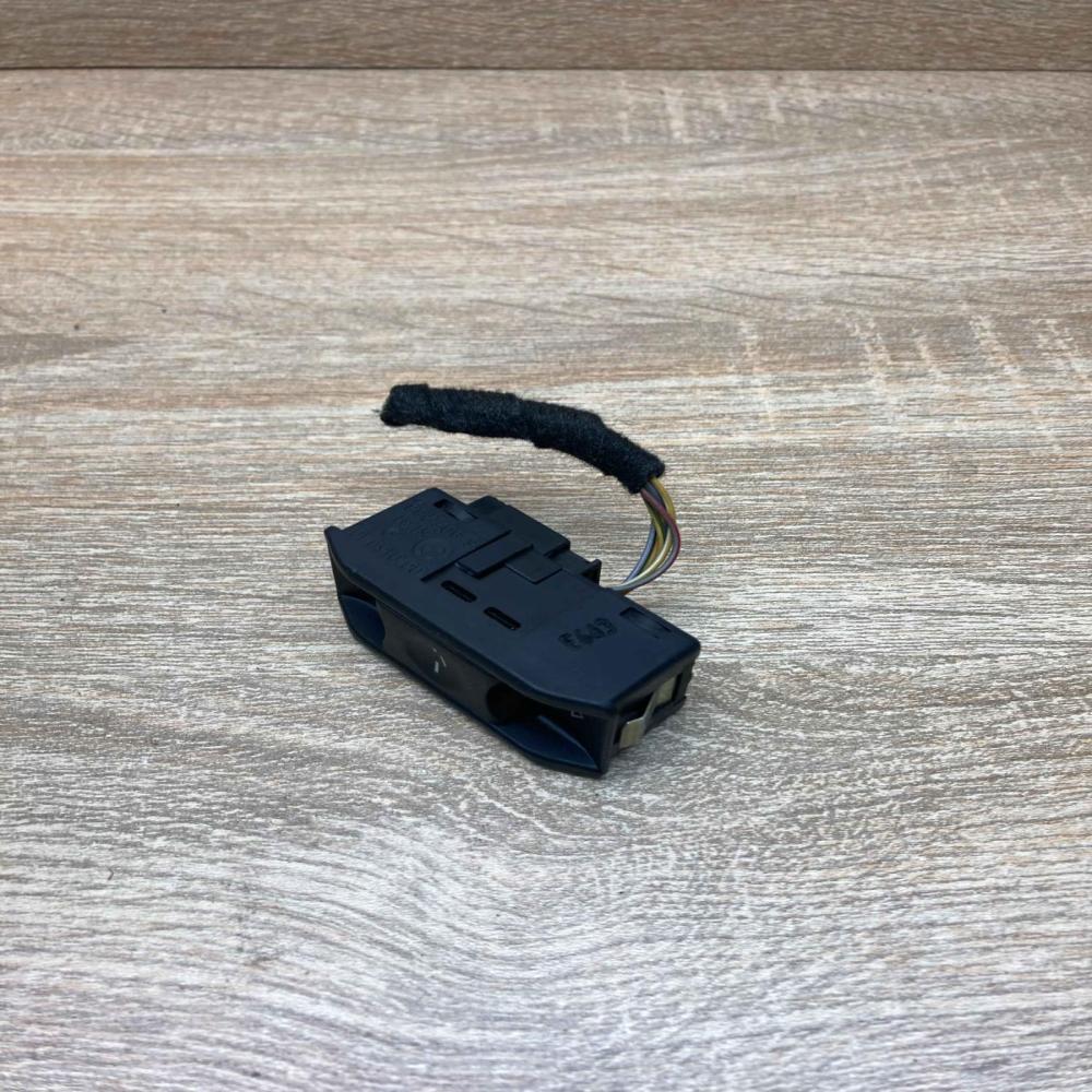 6907288 03015010 With Plug Sunroof switch BMW 5 E39