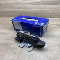 31349890   Front door lock Volvo XC40