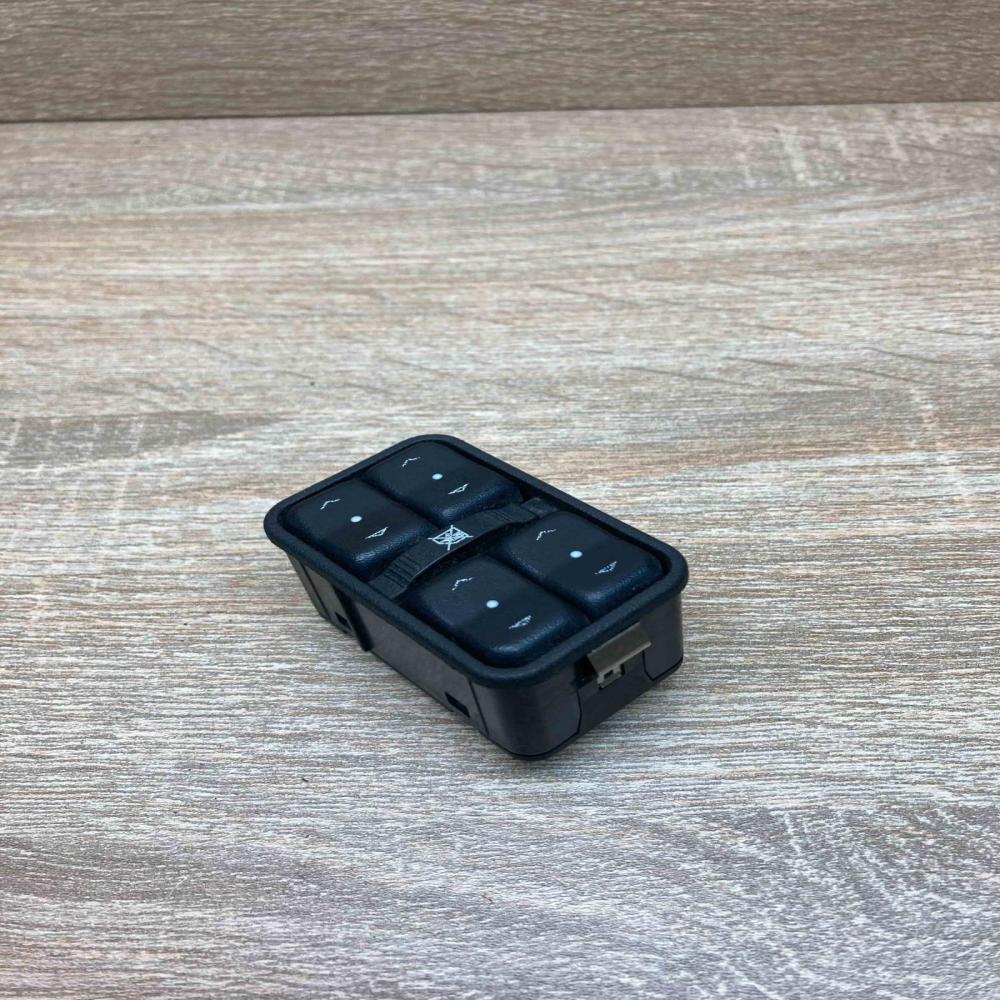 90561086 13363401 LS Electric window control switch Opel Zafira A