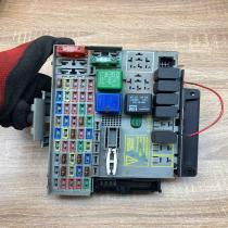 24412497   Fuse box set Opel Zafira A