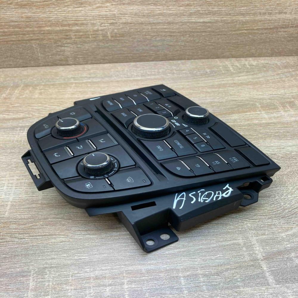 13337218 13337691 AHB Climate control unit Opel Astra J