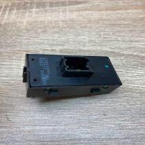 13301888   Electric window control switch Opel Insignia A