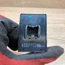 13301888   Electric window control switch Opel Insignia A