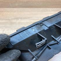 8409081 8370910  Dash center air vent grill BMW X5 E53