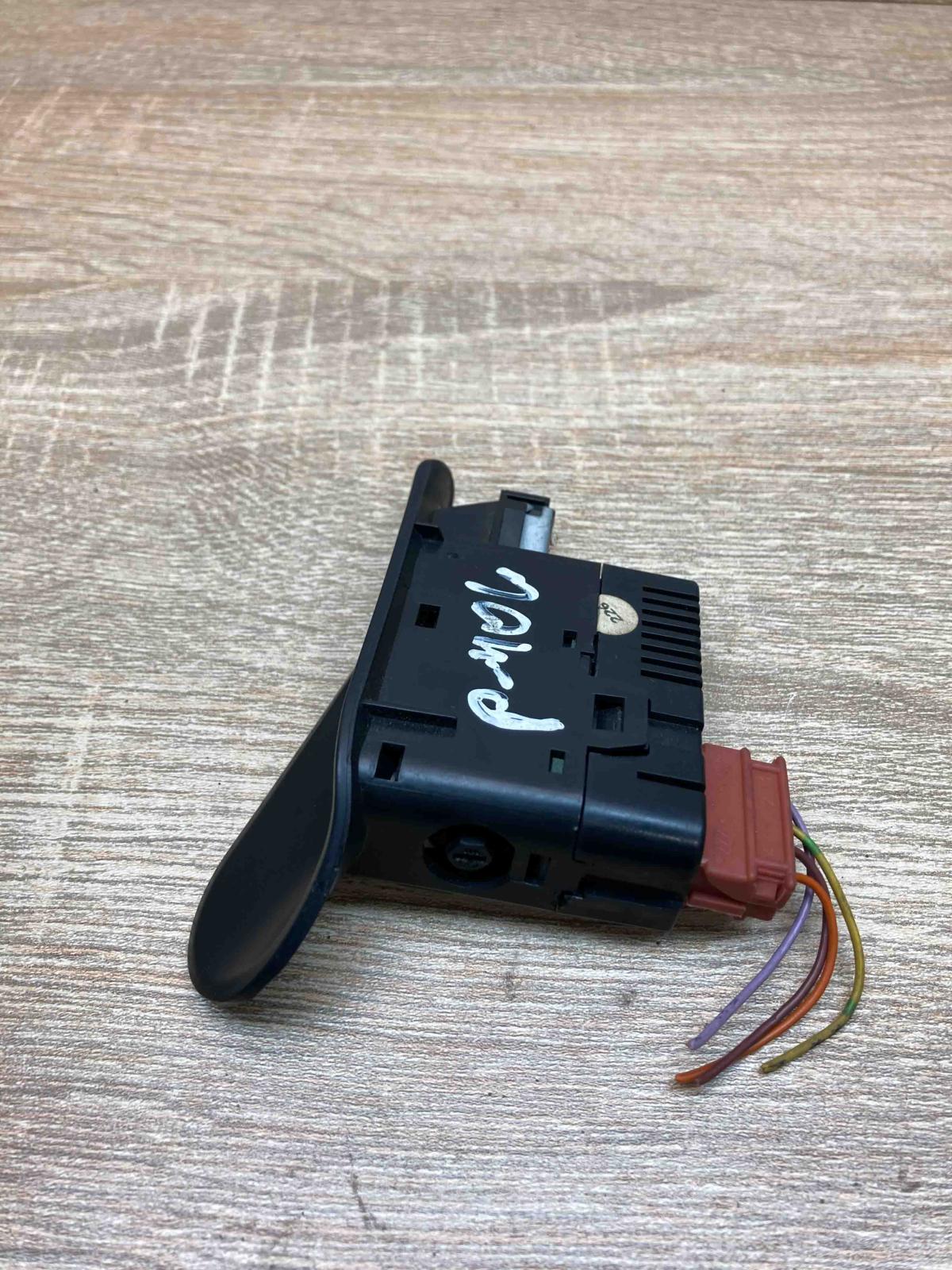 BORG 8292  With Plug Clock Citroen C8