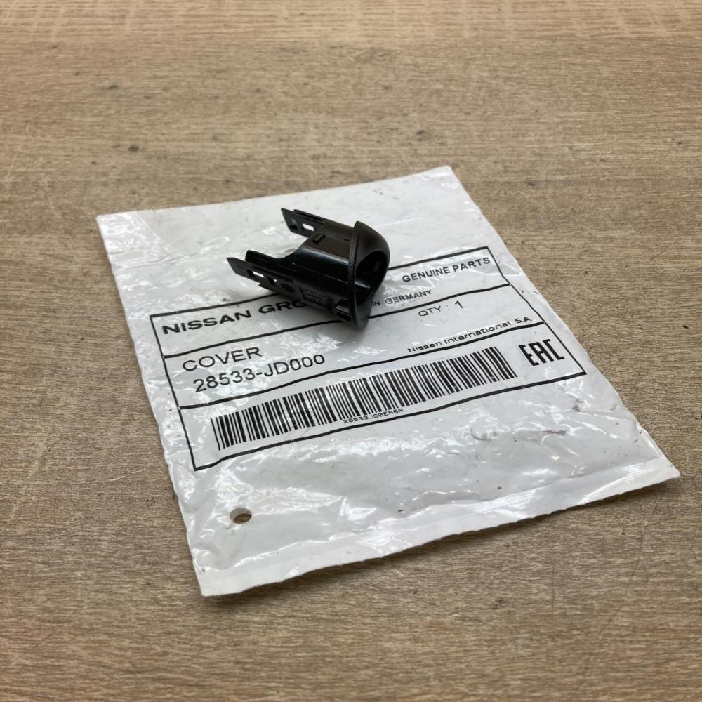 28533 JD000 28533JD000  Front parking sensor holder (PDC) Nissan Qashqai