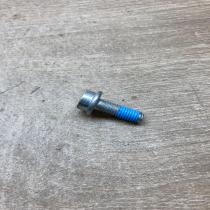 55598492  GM Screw Other engine part Opel Astra H