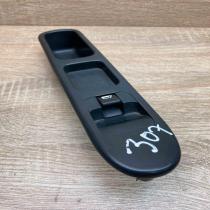 27462   Electric window control switch Peugeot 307