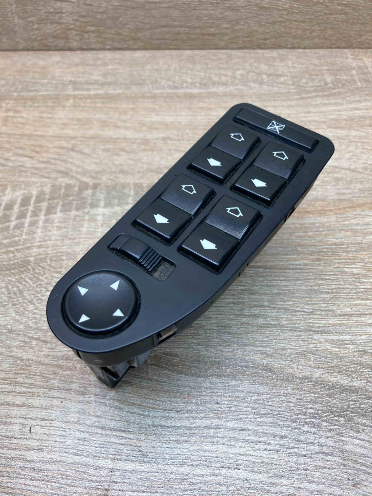 6904306   Electric window control switch BMW 5 E39