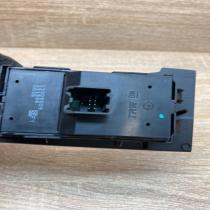 13305009   Electric window control switch Opel Meriva B