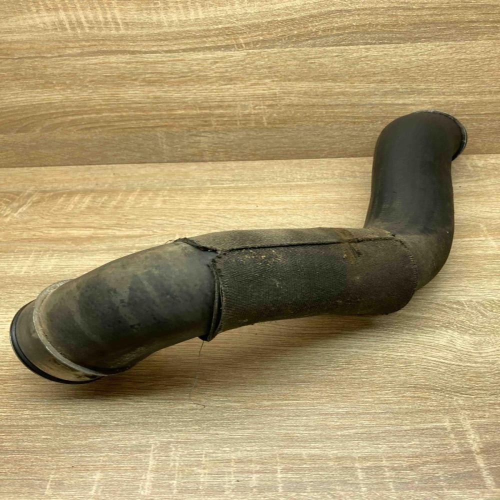 A2115282482   Intercooler hose/pipe Mercedes-Benz E W211