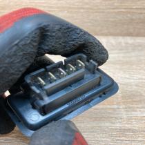 9605427377 22630  Electric window control switch Peugeot 206