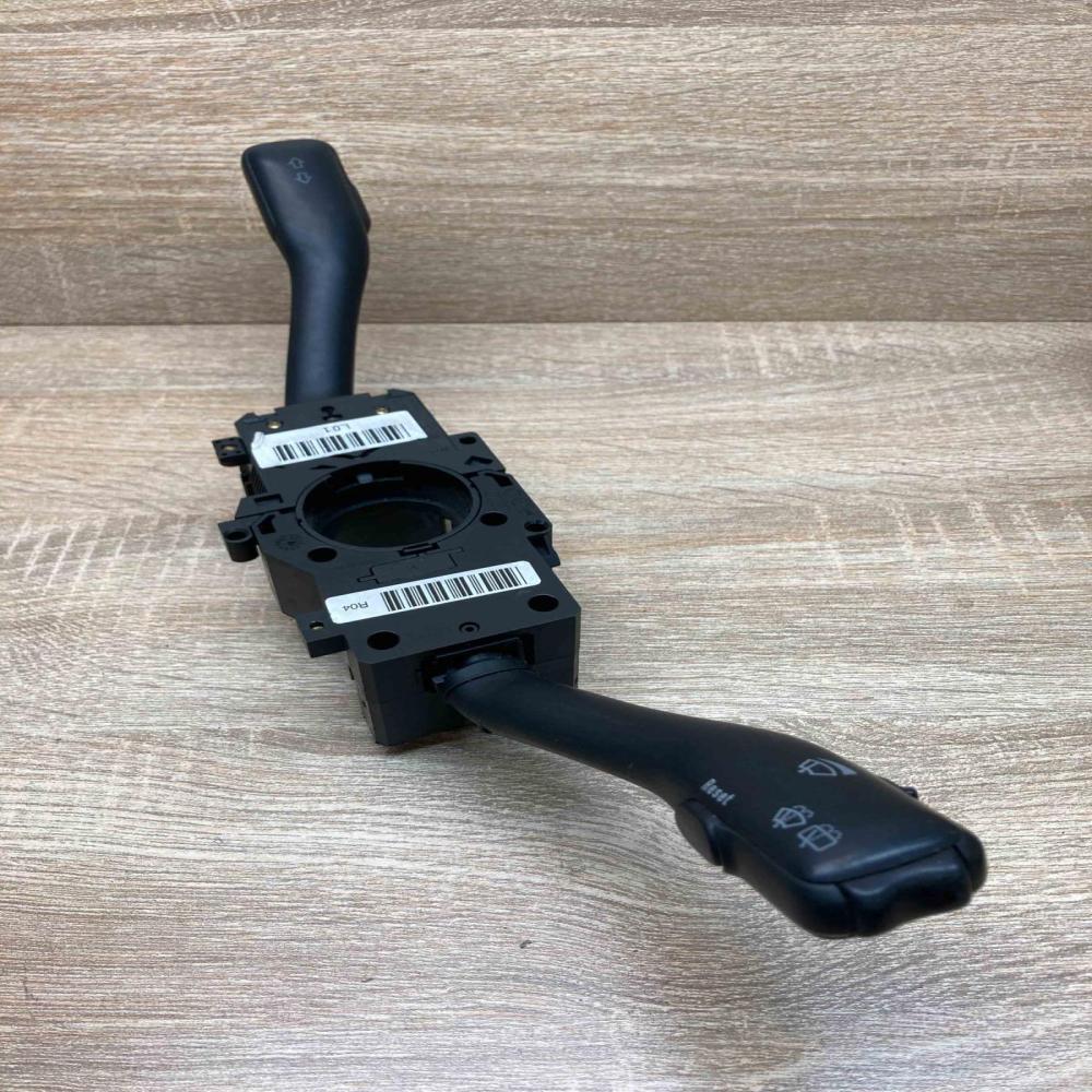 8L0953513G 4B0953503H  Wiper turn signal indicator stalk/switch Volkswagen Golf