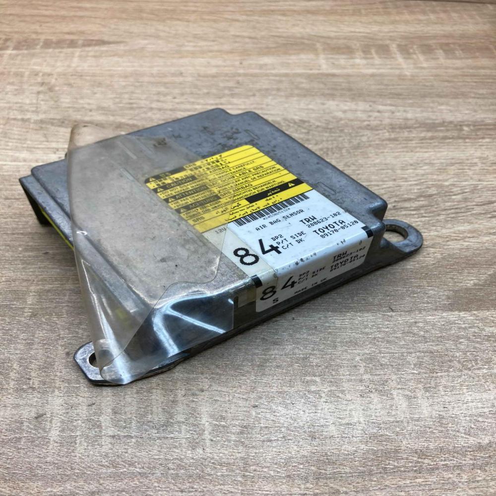 89170 05120 208623 102 84 Airbag control unit/module Toyota Avensis T250
