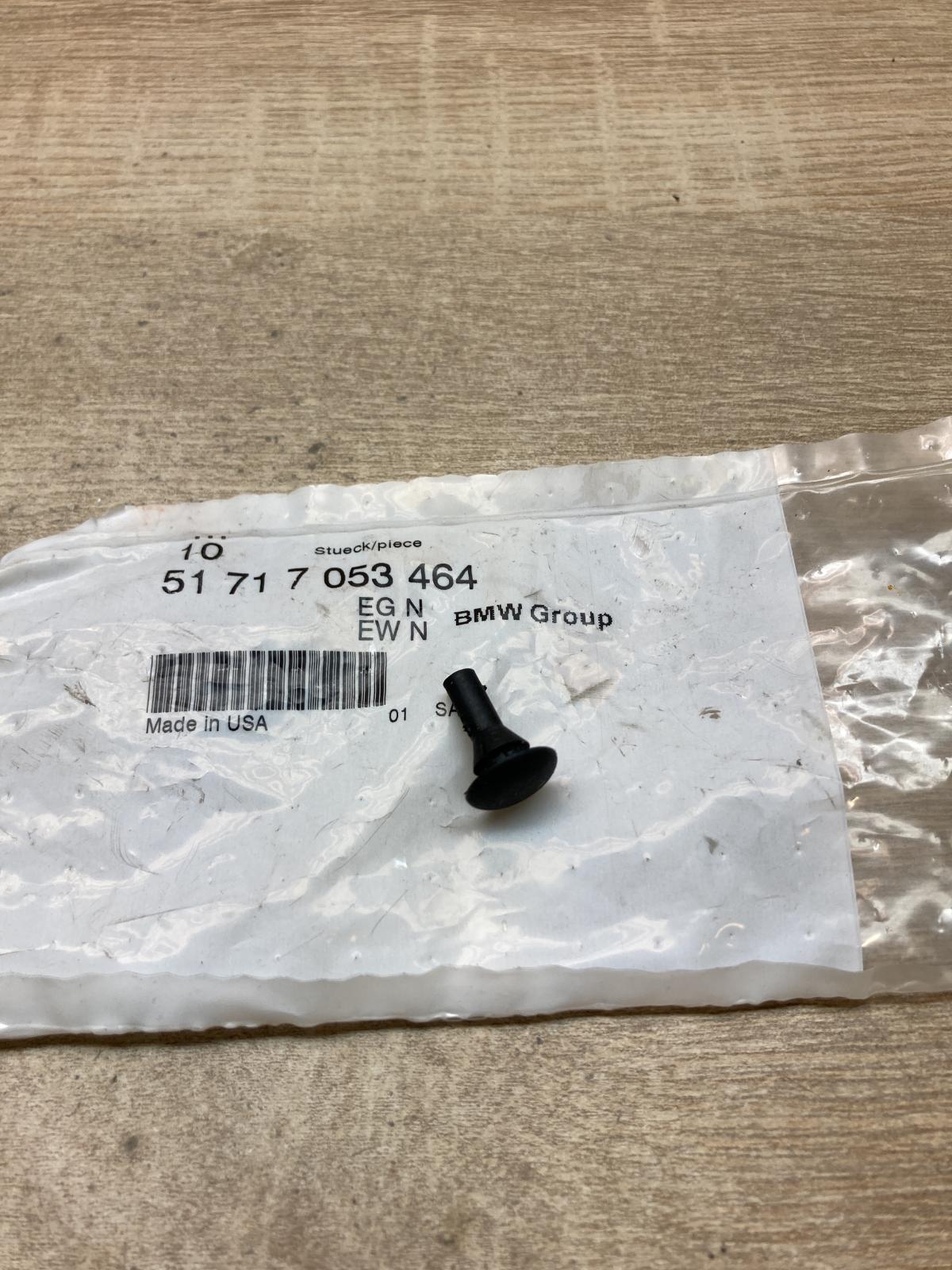 7053464 51717053464  Other interior part BMW X3 E83