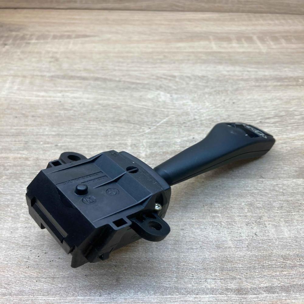 8375408   Wiper turn signal indicator stalk/switch BMW 5 E39