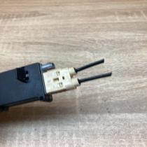 80737918   Antenna control unit Volvo V50