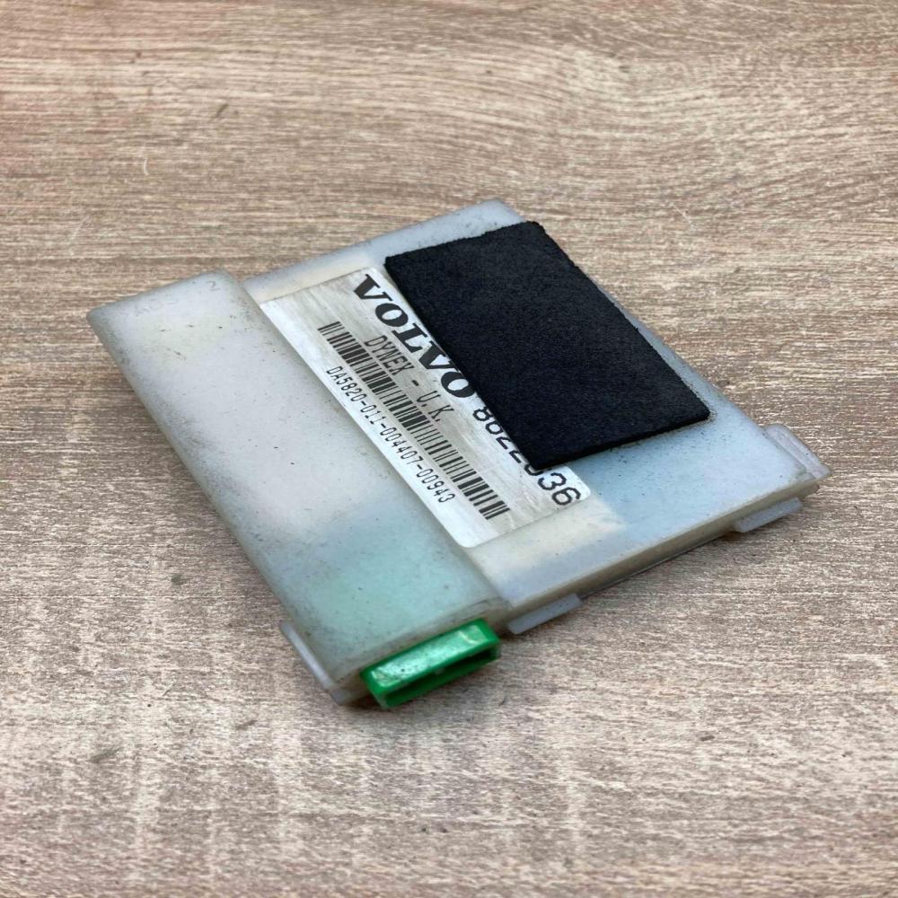 8622636   Alarm control unit/module Volvo S80