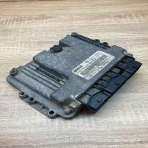 23710 AW323 8200305678  Engine control unit/module ECU Nissan Primera
