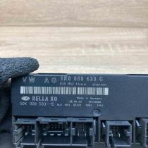 1K0959433C 5DK008583 15  Comfort/convenience module Volkswagen Touran I