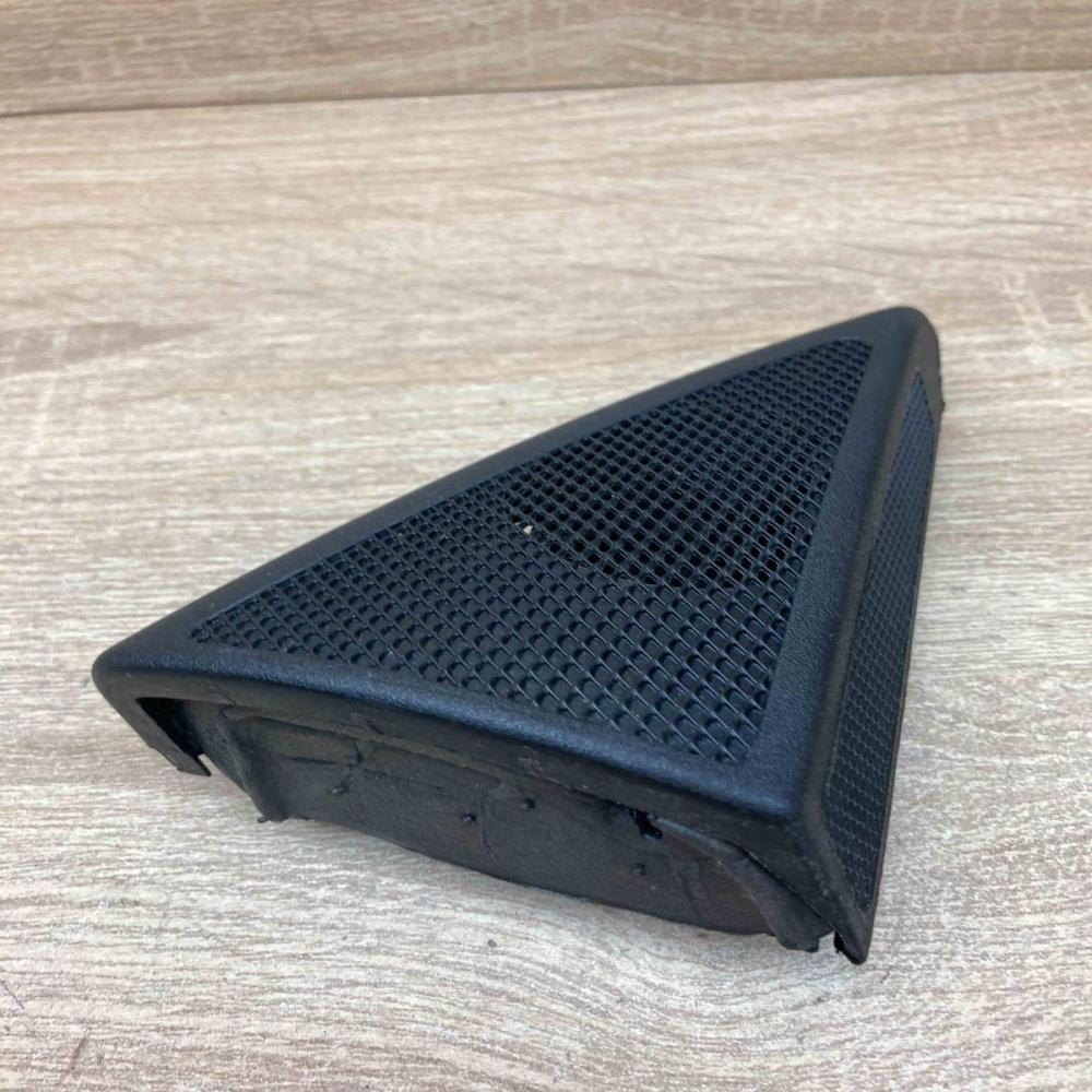 A2117250298   Front door high frequency speaker Mercedes-Benz E W211