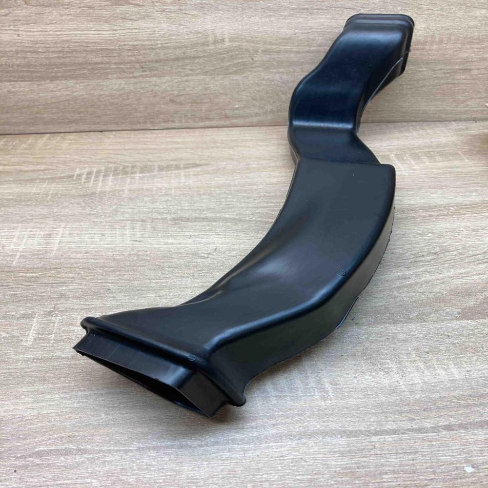 A2118311246   Cabin air duct channel Mercedes-Benz E W211