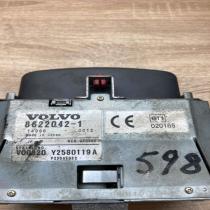 8622042 Y2580119A  Screen/display/small screen Volvo S80