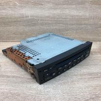 96489417XT   Radio/CD/DVD/GPS head unit Peugeot 307