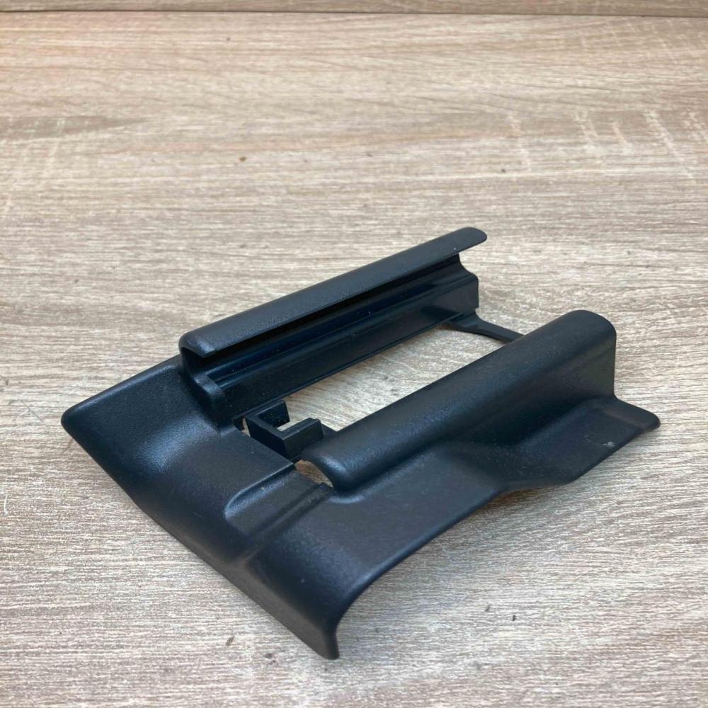 2119190920 70040005 Used Front driver seat rail trim Mercedes-Benz E W211