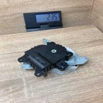 113800 2760 12V12H With Plug Air flap motor/actuator Toyota Avensis T250