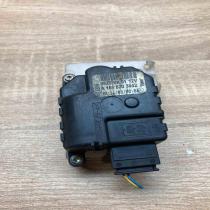 A1698203042  With Plug Air flap motor/actuator Mercedes-Benz A W169