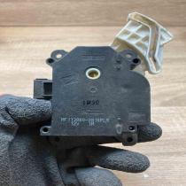 113800 2810 12V1M  Air flap motor/actuator Toyota Avensis T270