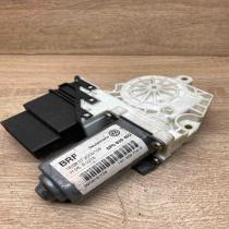 5P0839402  BRF Rear door window regulator motor Seat Altea