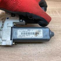 1K4839401C 1K0959703C  Rear door window regulator motor Volkswagen Golf V