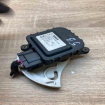8D1820511E 0132801115 With Plug Air flap motor/actuator Volkswagen PASSAT B5
